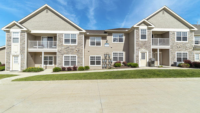 Village at Cobblestone Court Apartments Luxury Apartments for Rent in