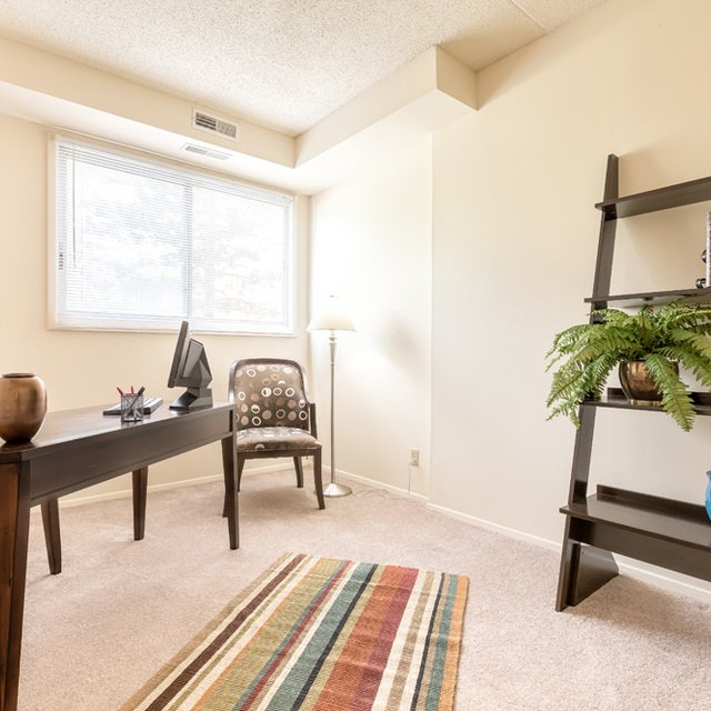 Pine Ridge Apartments Willoughby Ohio - Find Willoughby ...