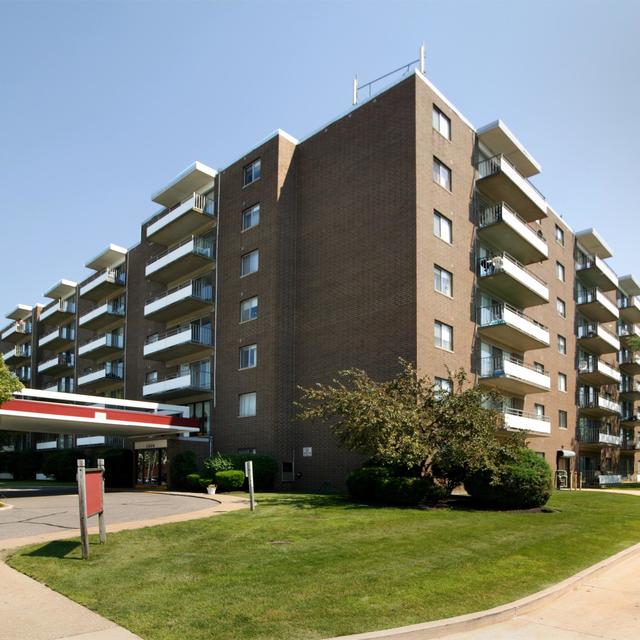 Huntington Green Apartments for Rent in University Heights, OH