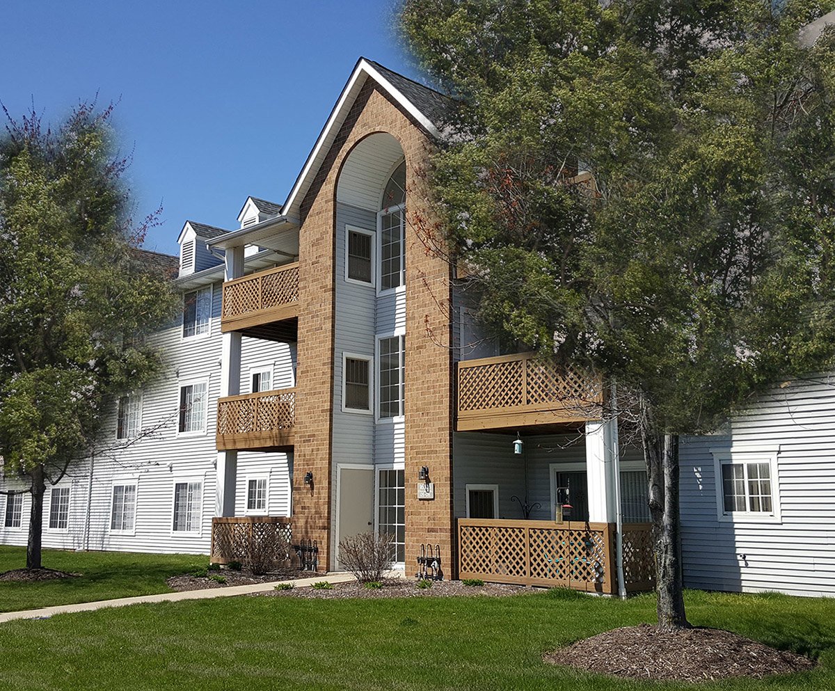 Hunters Hollow Strongsville Apartments Rent Apartments In Strongsville Oh