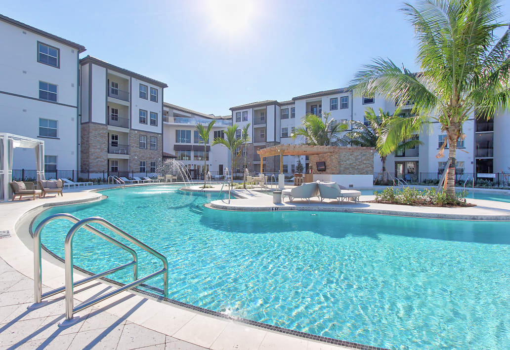 Naples Florida Apt For Rent