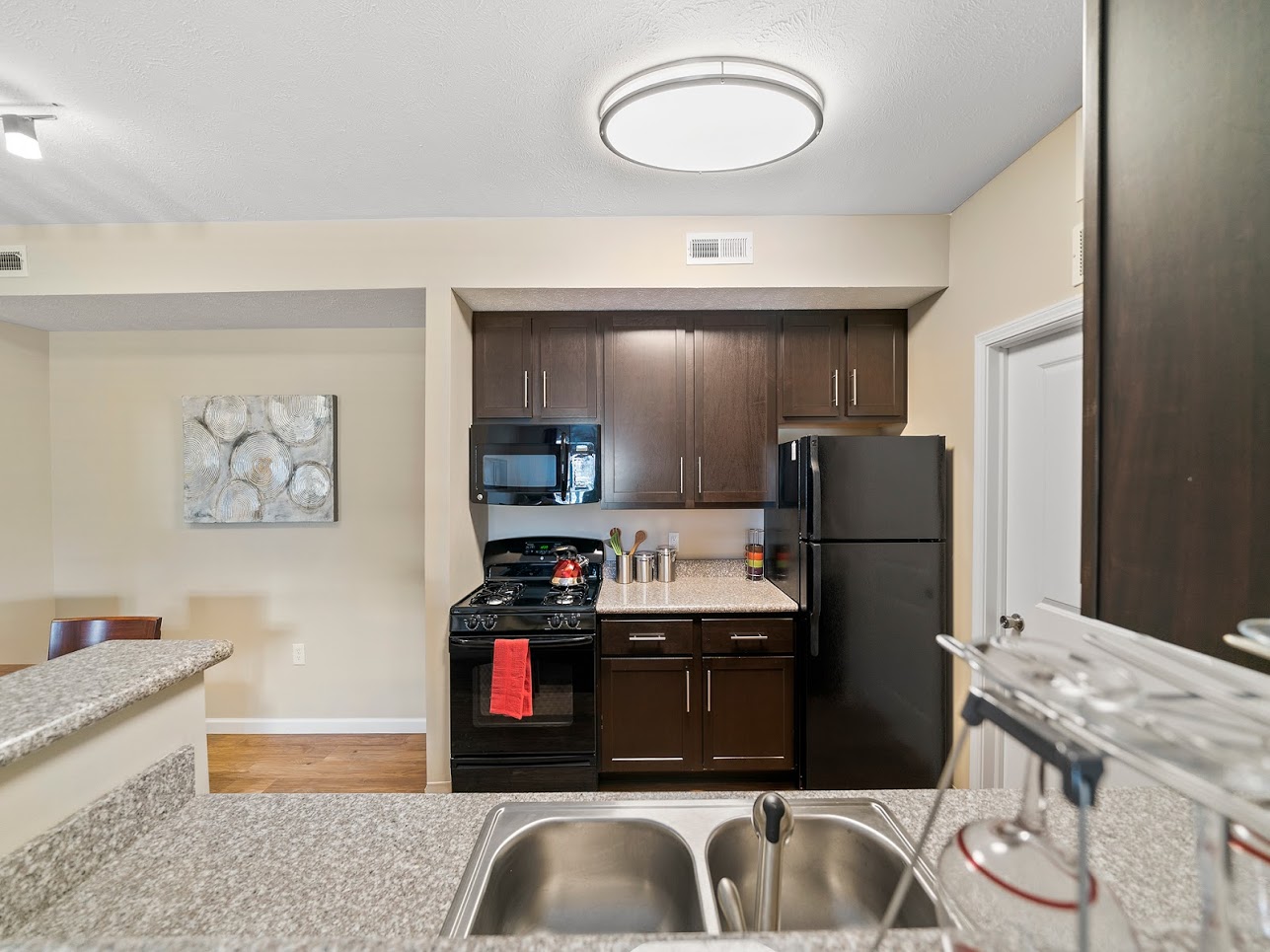 Village at Cobblestone Court Apartments Luxury Apartments for Rent in Painesville, Ohio